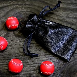Set of 4 Leather Balls for Cups and Balls (Red) by Leo Smetsers – Trick