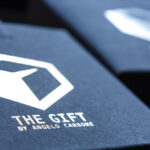 The Gift Black (Gimmick and Online Instructions) by Angelo Carbone – Trick