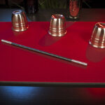 Deluxe Close-Up Pad 16X23 (Red) by Murphy’s Magic Supplies – Trick