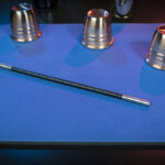 Deluxe Close-Up Pad 16X23 (Blue) by Murphy’s Magic Supplies – Trick