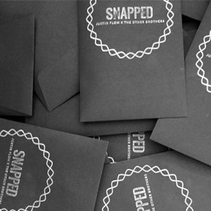 SNAPPED (Gimmicks and Online Instructions) by Justin Flom and The Other Brothers – Trick