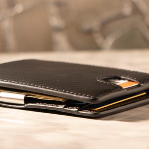 FPS Wallet Black (Gimmicks and Online Instructions) by Magic Firm – Trick