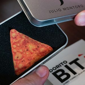 DORITO BITE (Gimmicks and online Instructions) by Julio Montoro and Gabbo Torres – Trick