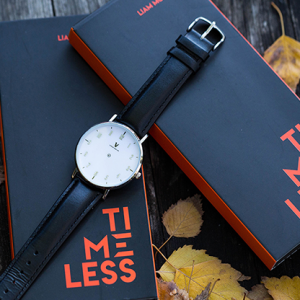 Timeless Deluxe Midnight Black (Gimmicks and Online Instructions) by Liam Montier and Vanishing Inc – Trick