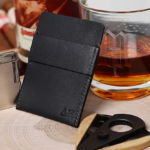 Wallet (Gimmicks and Online Instructions) by Nicholas Lawrence – Trick