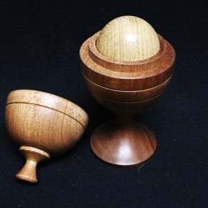 Deluxe Wooden Ball Vase (Merlins Premier Range) by Merlins Magic – Trick