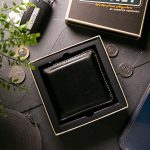 Easy Money Black Wallet (Gimmick and Online Instructions) by Spencer Kennard – Trick