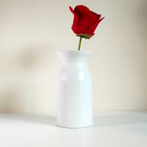 Snowflake Vase by Leon and Leno – Trick