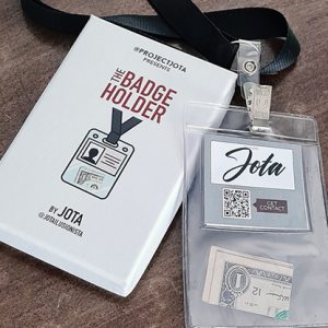 BADGE HOLDER (Gimmick and Online Instructions) by JOTA – Trick