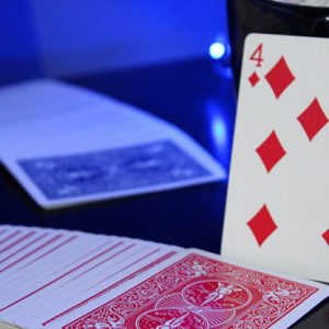 Tumi Magic presents Glitch Card (Red) by Tumi Magic – Trick