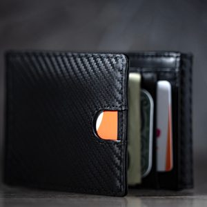 FPS Zeta Wallet Black (Gimmicks and Online Instructions) by Magic Firm – Trick