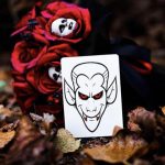 The Bite by Manu Llari & Iván Garcia – Trick