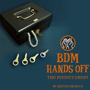 BDM Hands Off Safe Box – The Perfect Chest (Gimmick and Online Instructions) by Bazar de Magia – Trick