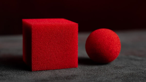 Magic Sponge Ball to Square RED by Murphy's Magic - Imagen 2