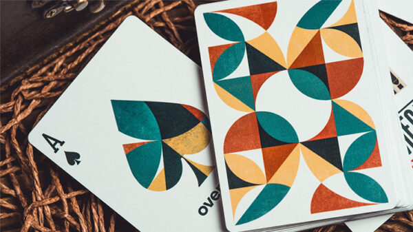 Overplay MegaJam Playing Cards (Designed by Harapan Ong, Wen Xiu, and printed by Bacon Magic - Imagen 2