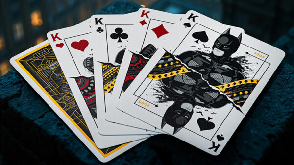 Batman 85th Anniversary Playing Cards by theory11 - Imagen 2