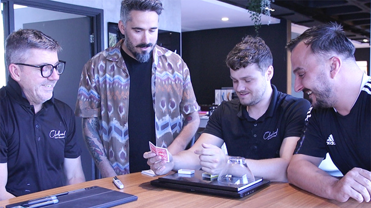 Firefly by Joel Dickinson - Imagen 3