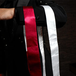 Hopping Tie by Leon & MS Magic